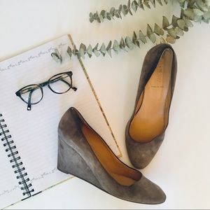 J. CREW GREY SUEDE WEDGES SIZE 9.5